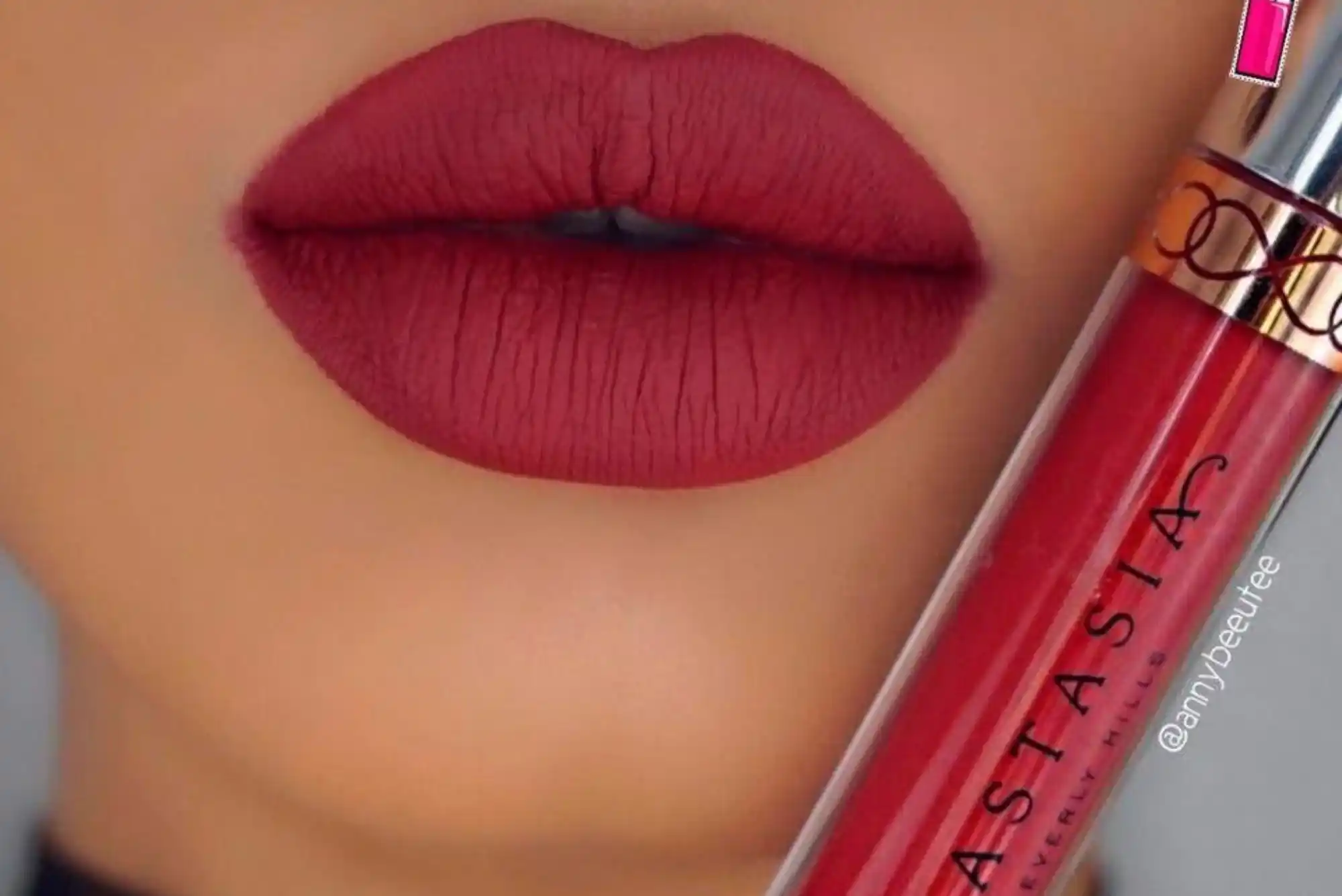 Ellen Tracy Matte Lipstick