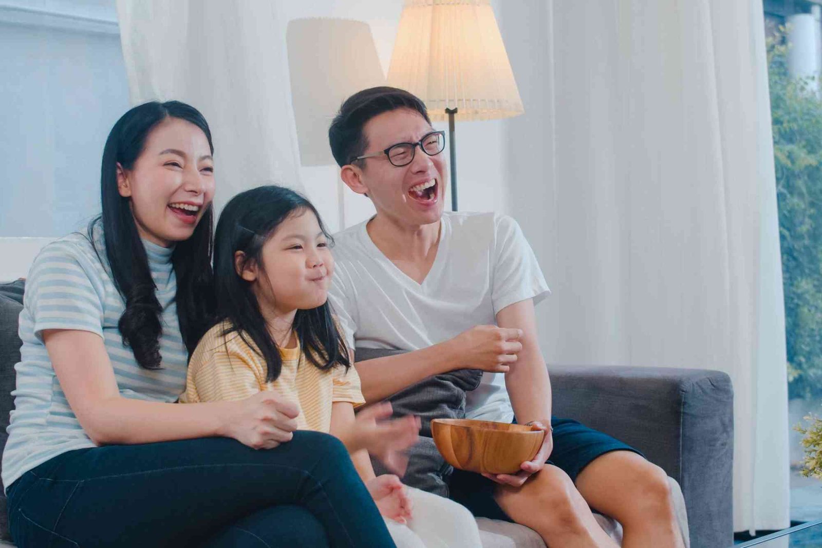 Best Entertainment Ideas for Rainy Weekend Plans